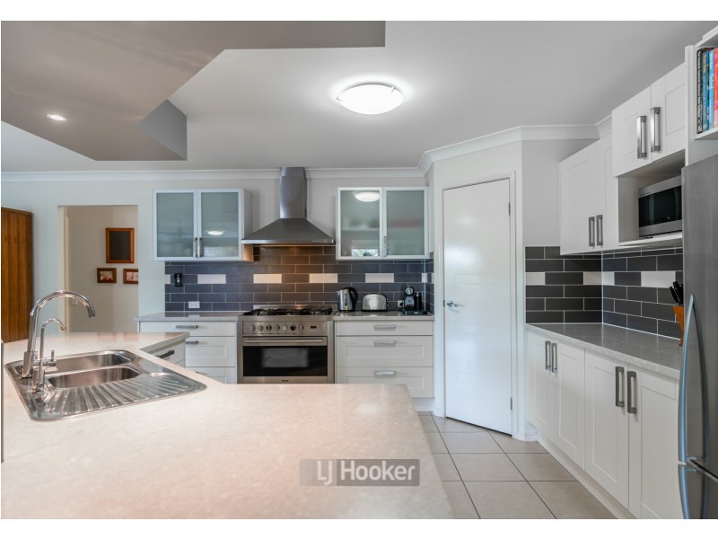 36 Paperbark Crescent, Heathwood QLD 4110