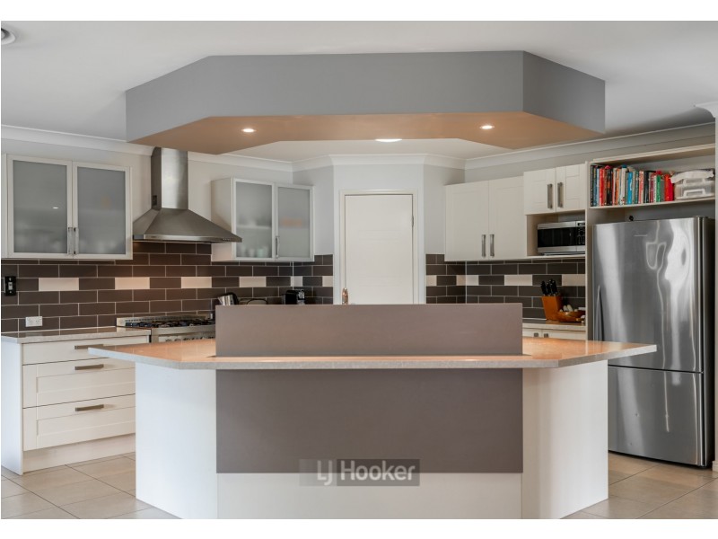 36 Paperbark Crescent, Heathwood QLD 4110