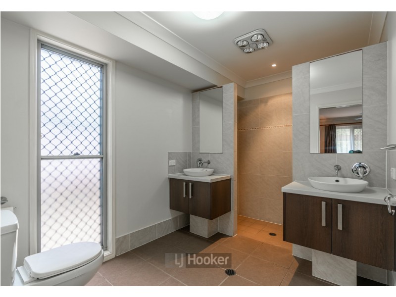 36 Paperbark Crescent, Heathwood QLD 4110