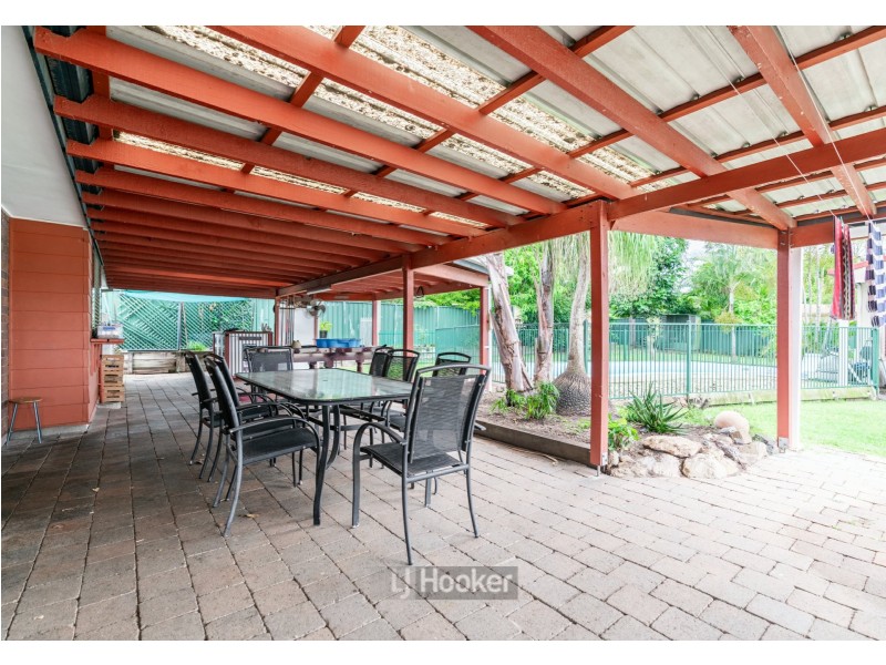 169 Emerald Drive, Regents Park QLD 4118