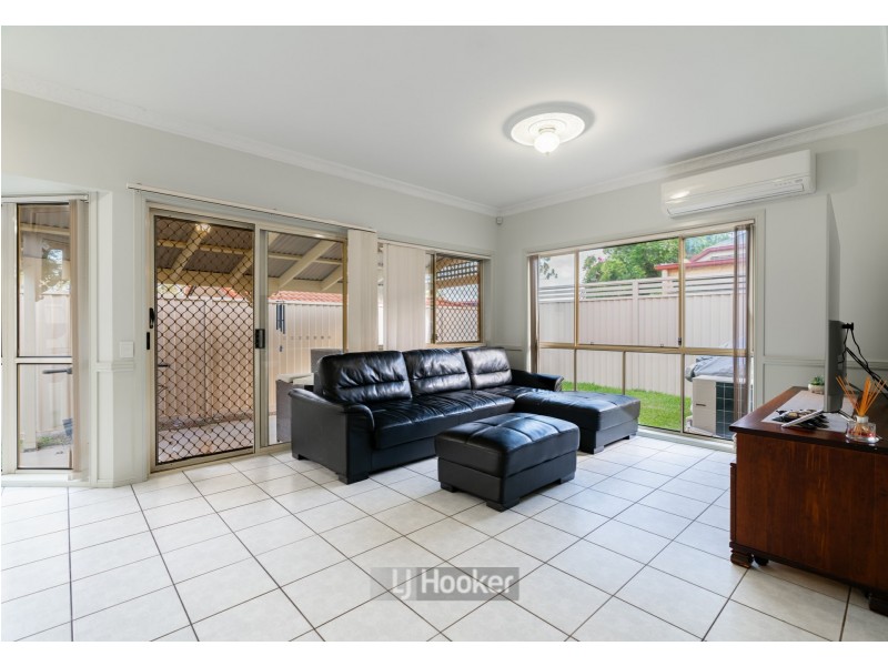 2 Queens Court, Forest Lake QLD 4078