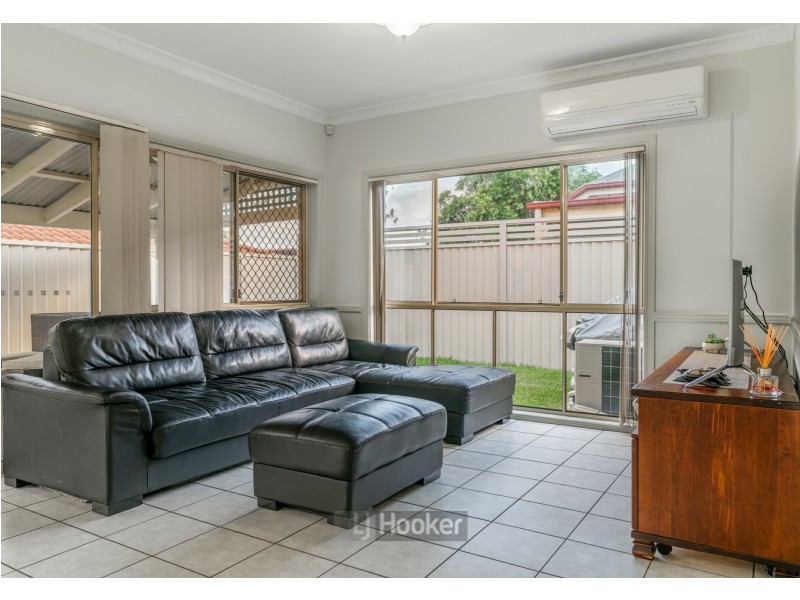 2 Queens Court, Forest Lake QLD 4078