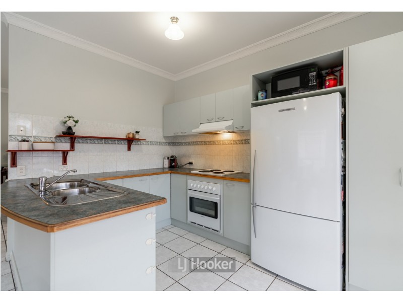 2 Queens Court, Forest Lake QLD 4078