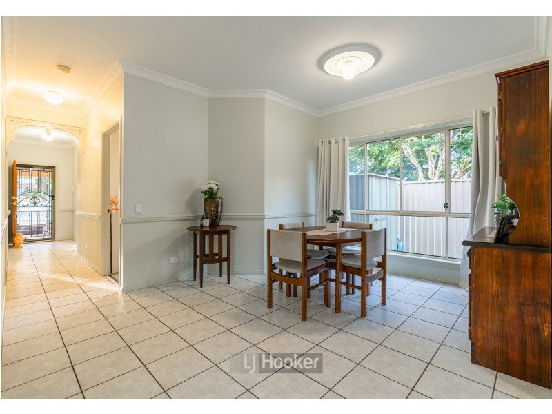 2 Queens Court, Forest Lake QLD 4078