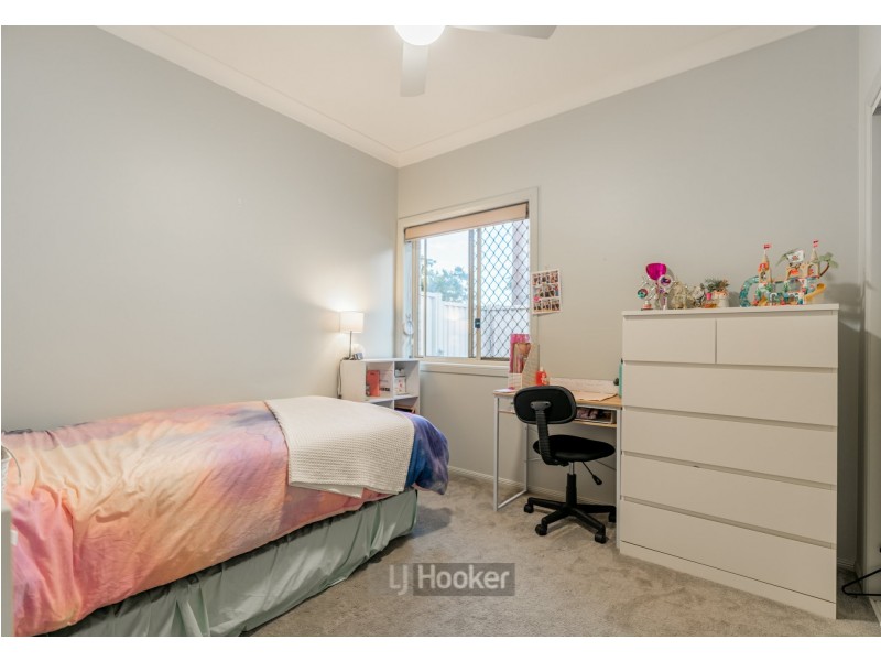 2 Queens Court, Forest Lake QLD 4078