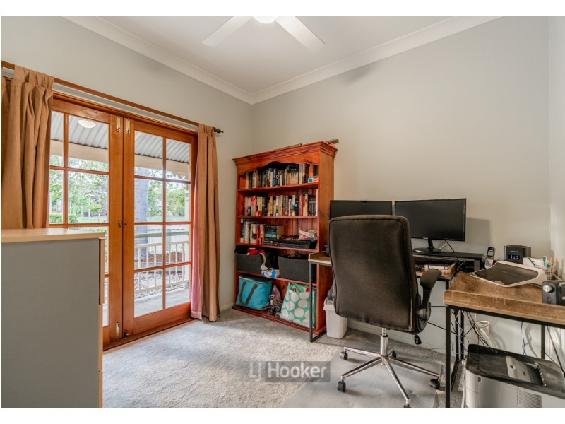 2 Queens Court, Forest Lake QLD 4078