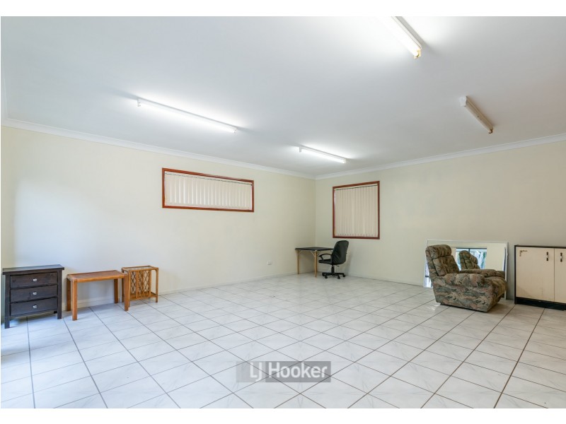 18 Birdsville Street, Greenbank QLD 4124