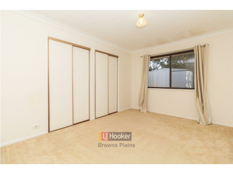 30 Sweetgum Street, Hillcrest QLD 4118