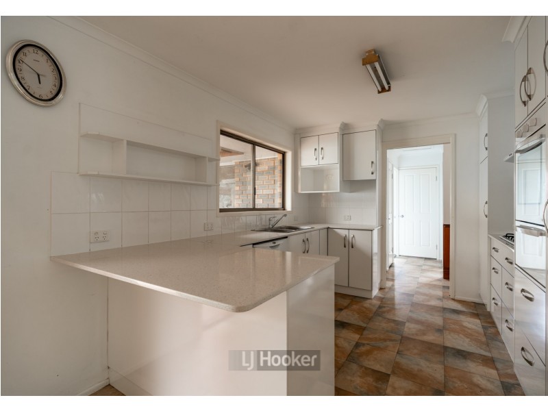 27 Cypress Drive, Marsden QLD 4132