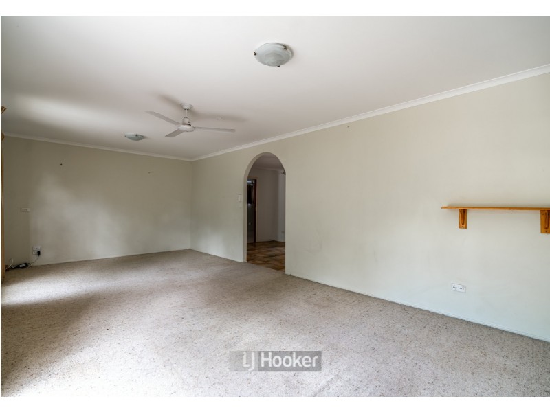 27 Cypress Drive, Marsden QLD 4132