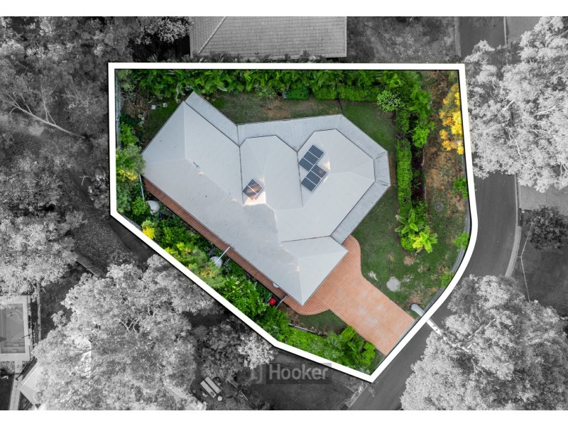 5 Cheltenham Place, Forest Lake QLD 4078