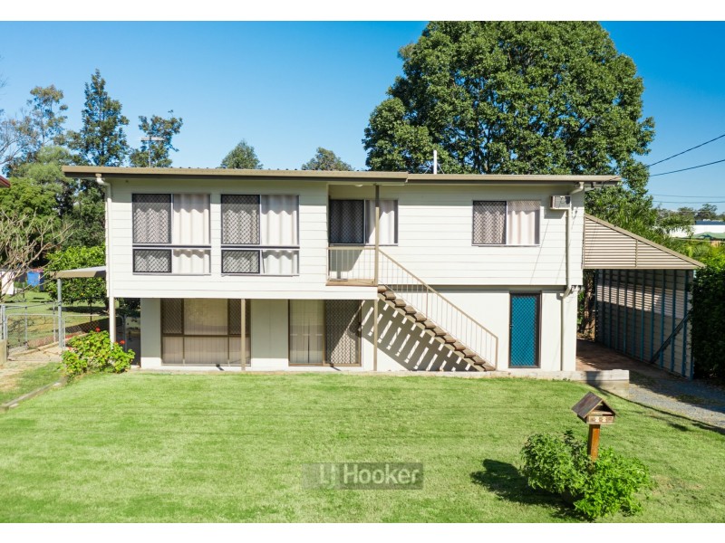 22 Bushmills Court, Hillcrest QLD 4118