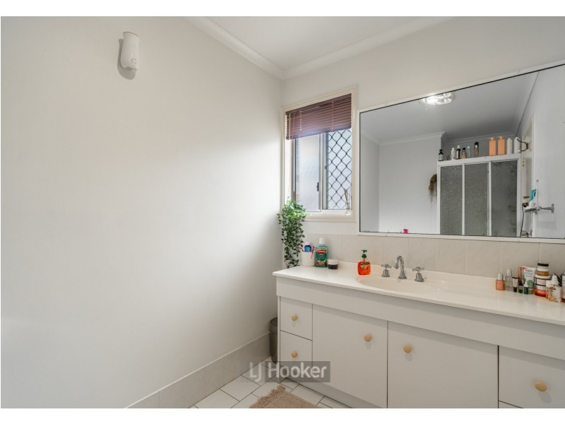 30 Jade Garden Drive, Boronia Heights QLD 4124