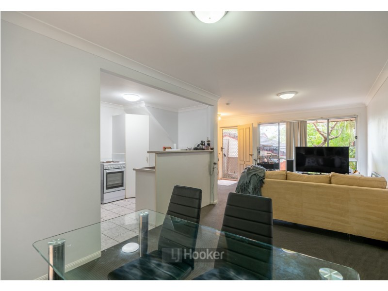 2/132 Smith Road, Woodridge QLD 4114