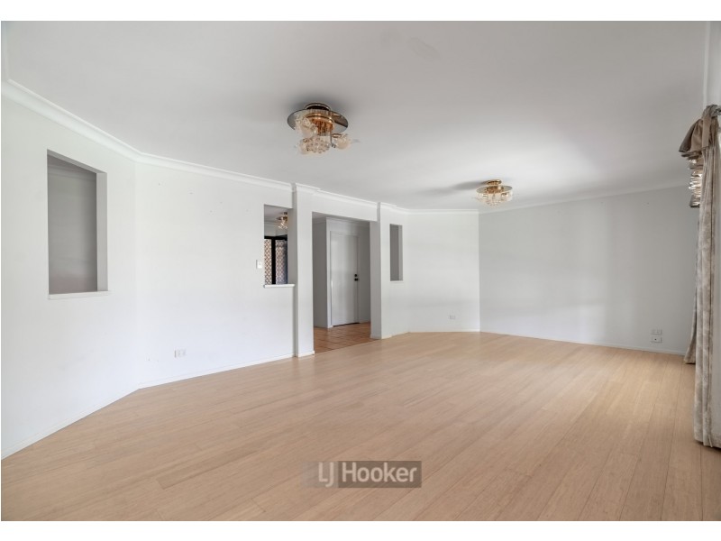 76 Glasshouse Crescent, Forest Lake QLD 4078