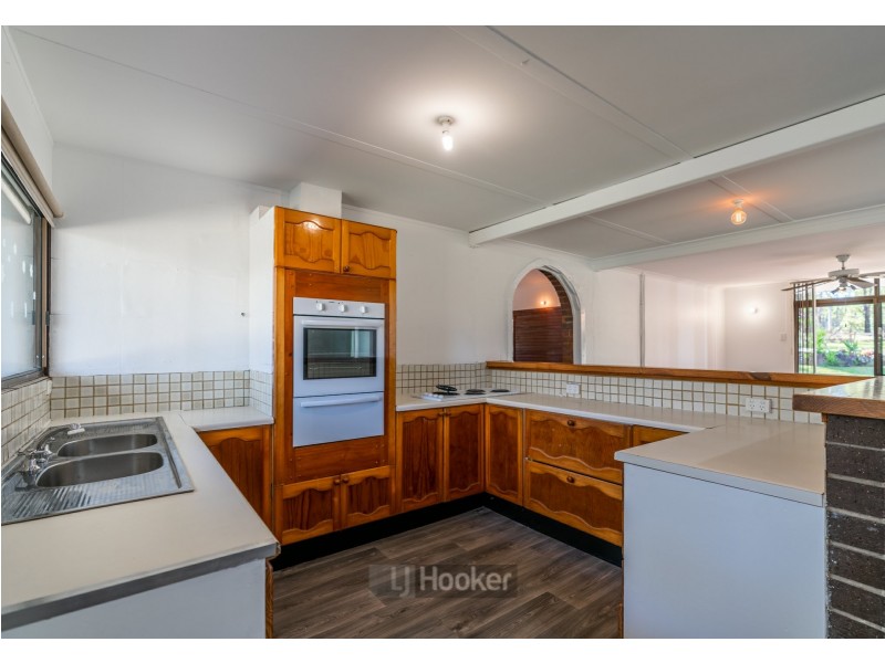 590 Middle Road, Greenbank QLD 4124