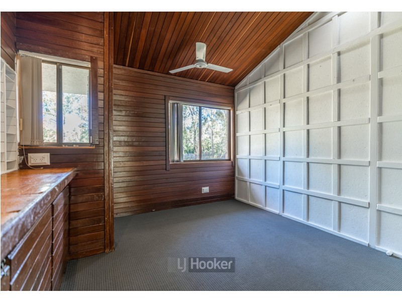 590 Middle Road, Greenbank QLD 4124