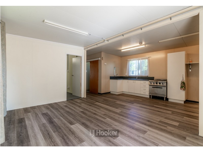 14 Yvonne Drive, Boronia Heights QLD 4124