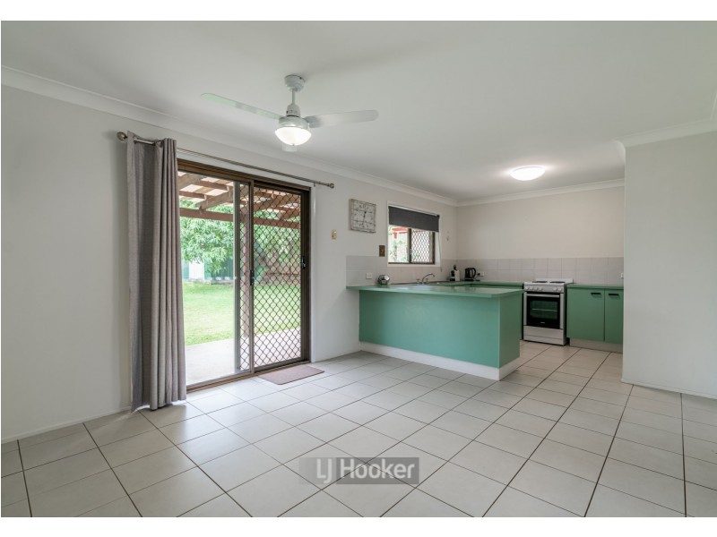 3 Renfrew Street, Hillcrest QLD 4118