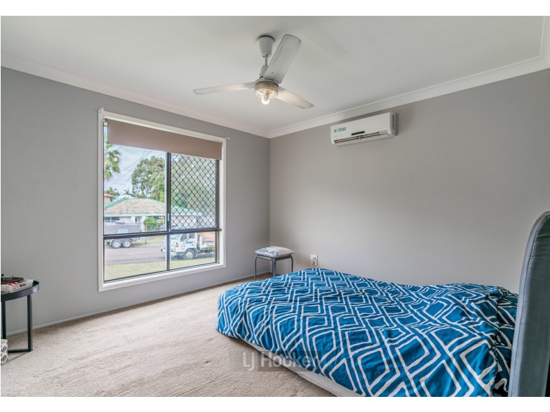 3 Renfrew Street, Hillcrest QLD 4118