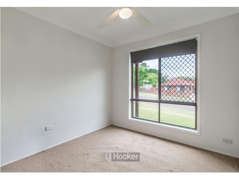 3 Renfrew Street, Hillcrest QLD 4118