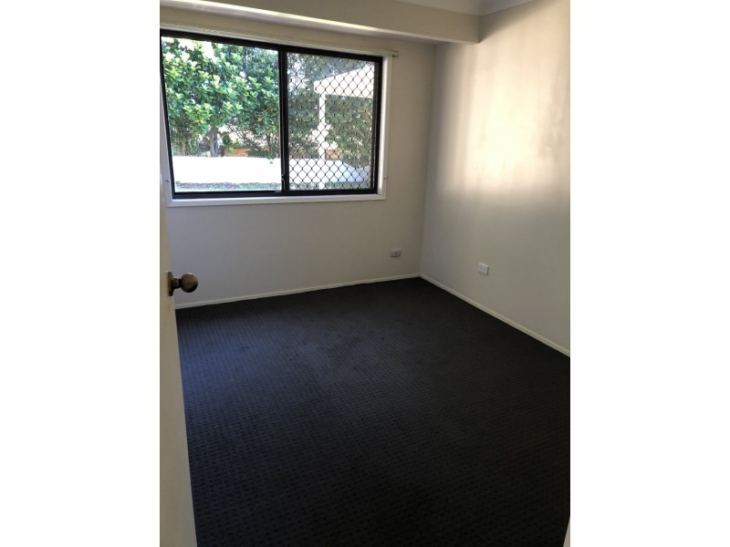 12 Homebush Drive, Regents Park QLD 4118