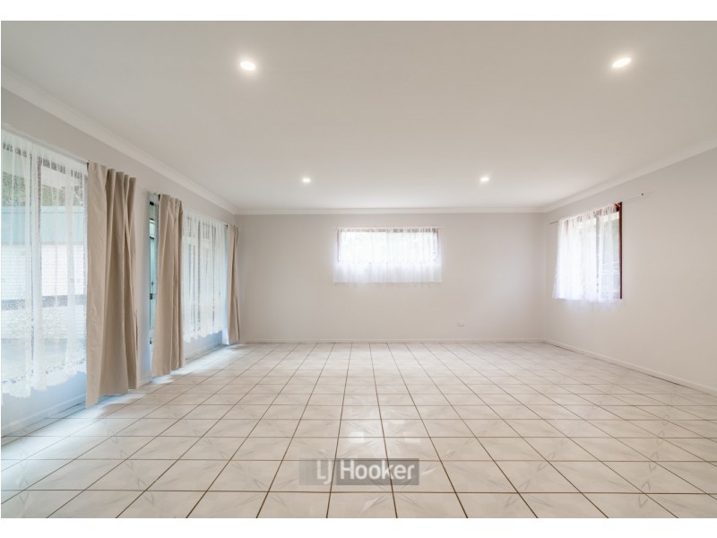 18 Birdsville Street, Greenbank QLD 4124