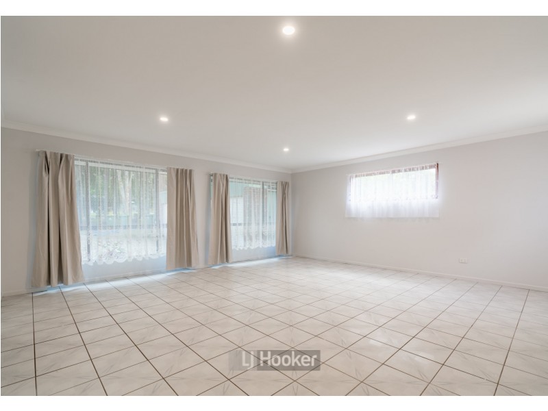 18 Birdsville Street, Greenbank QLD 4124