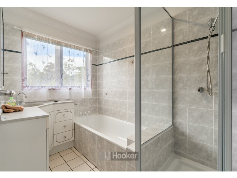 18 Birdsville Street, Greenbank QLD 4124