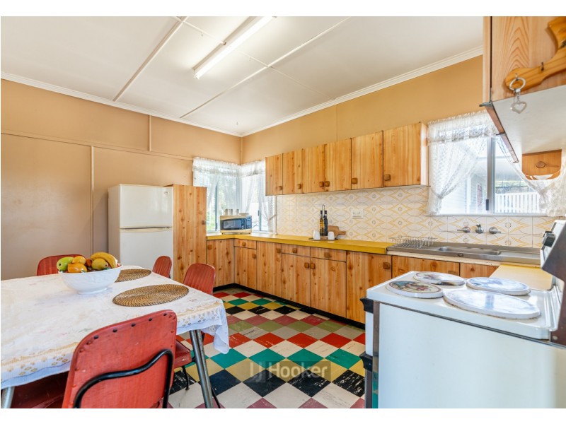 14 Merle Street, Carina QLD 4152