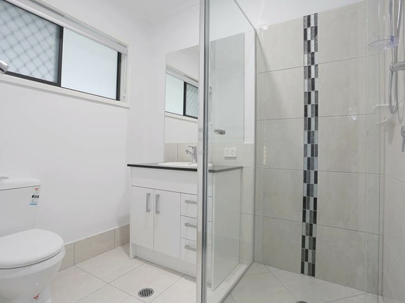 6 John Storey Court, Park Ridge QLD 4125