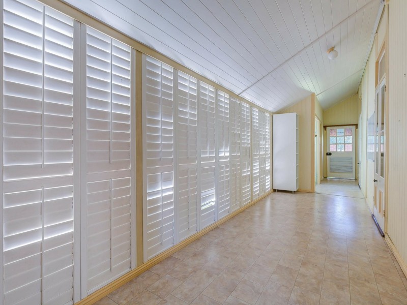 17A Merrell Street, North Booval QLD 4304