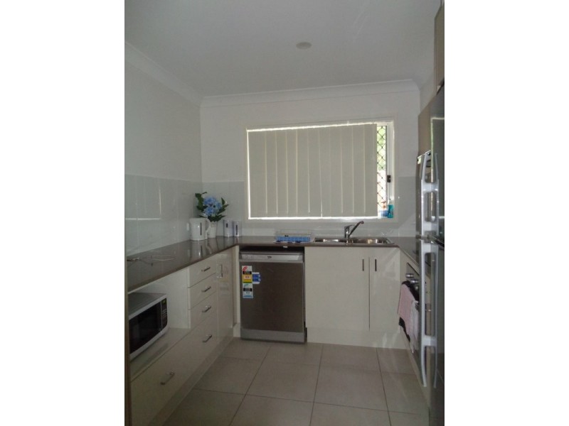 25/39 River Road, Bundamba QLD 4304