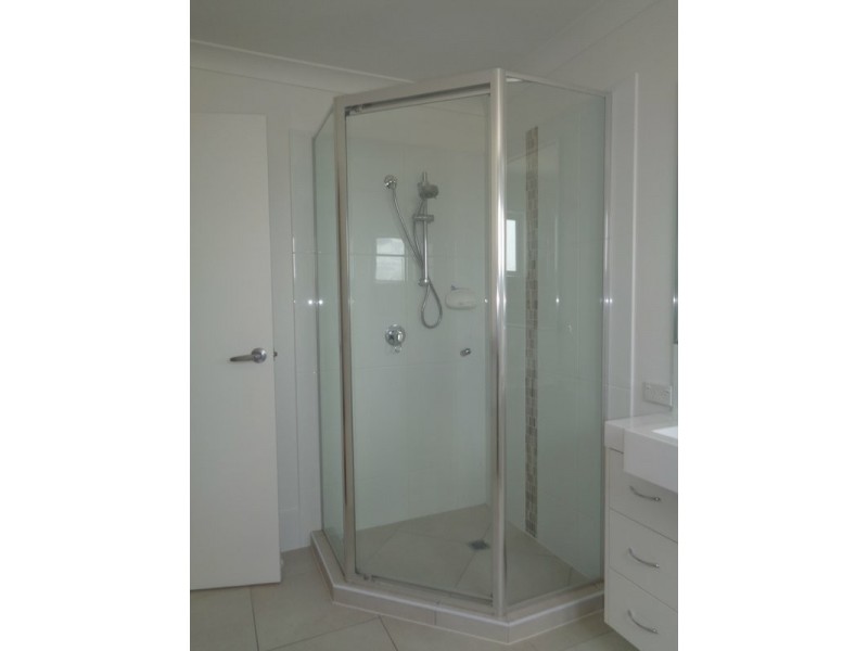 25/39 River Road, Bundamba QLD 4304