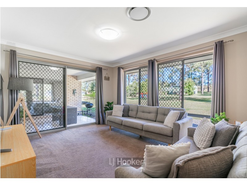 21-23 Quartz Close, Greenbank QLD 4124