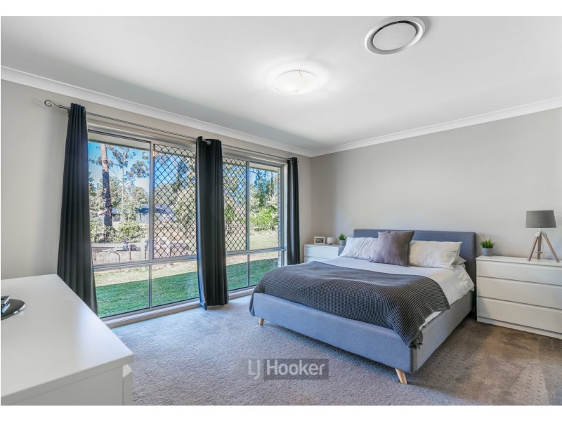 21-23 Quartz Close, Greenbank QLD 4124