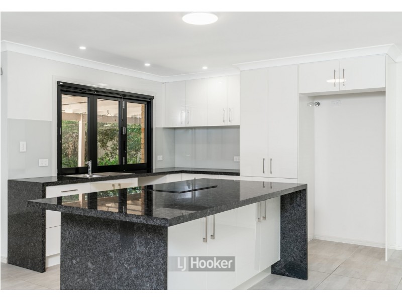 39 Hampden Crescent, Heritage Park QLD 4118