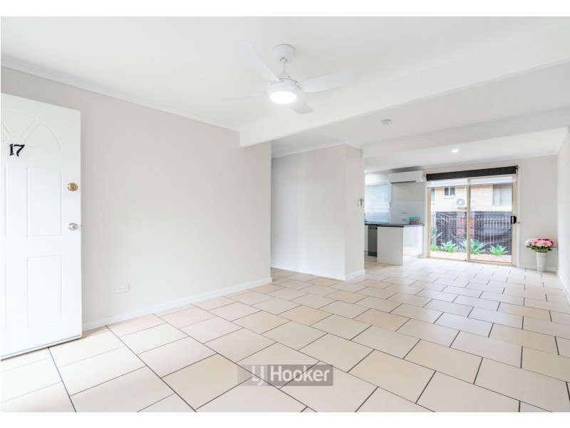 17/110 Johnson Road, Hillcrest QLD 4118