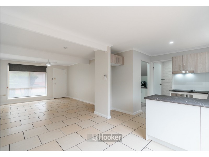 17/110 Johnson Road, Hillcrest QLD 4118