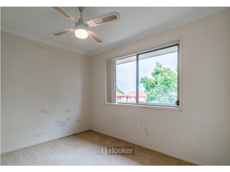 20/20 Young Place, Runcorn QLD 4113