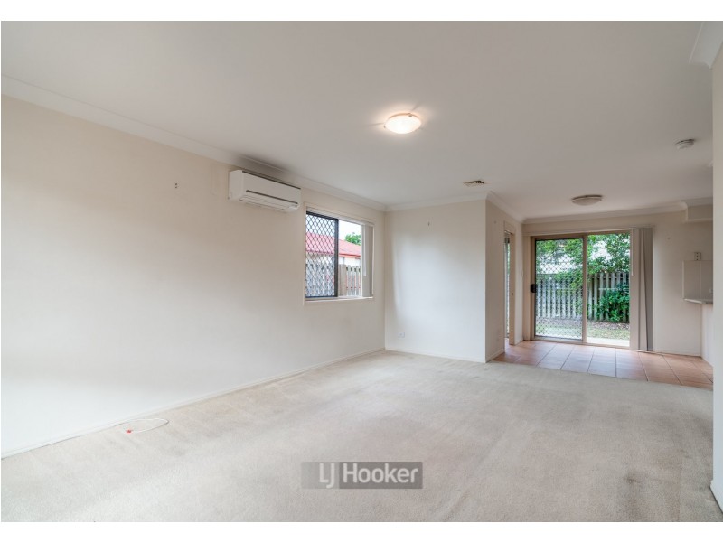 20/20 Young Place, Runcorn QLD 4113