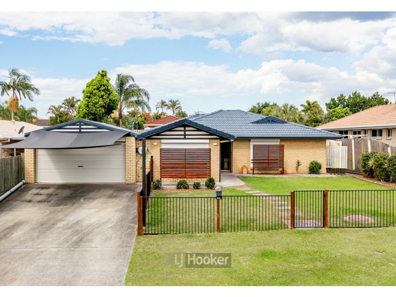 62 Bushland Drive, Regents Park QLD 4118