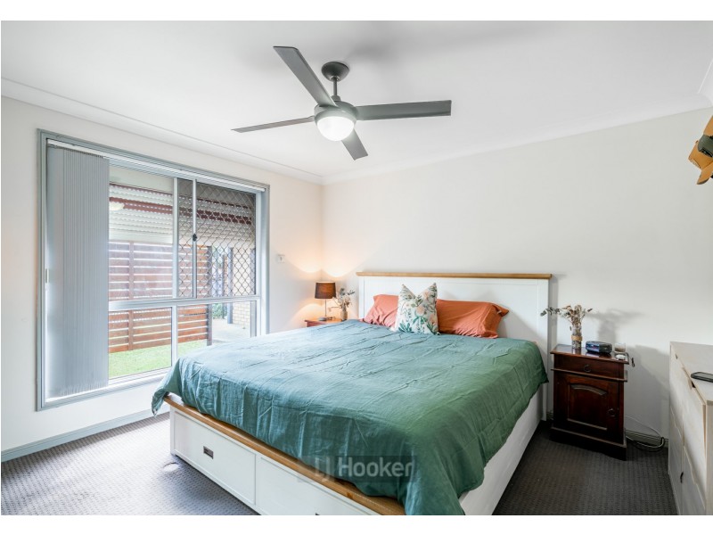 62 Bushland Drive, Regents Park QLD 4118