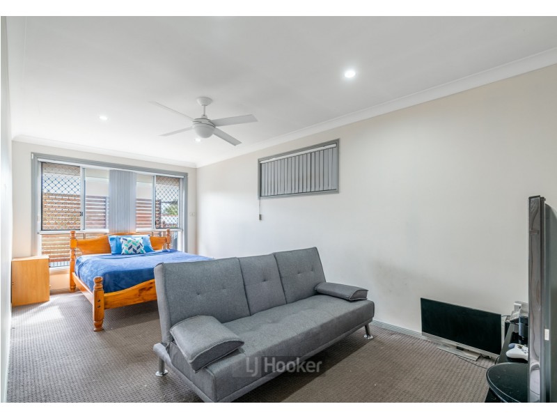 62 Bushland Drive, Regents Park QLD 4118
