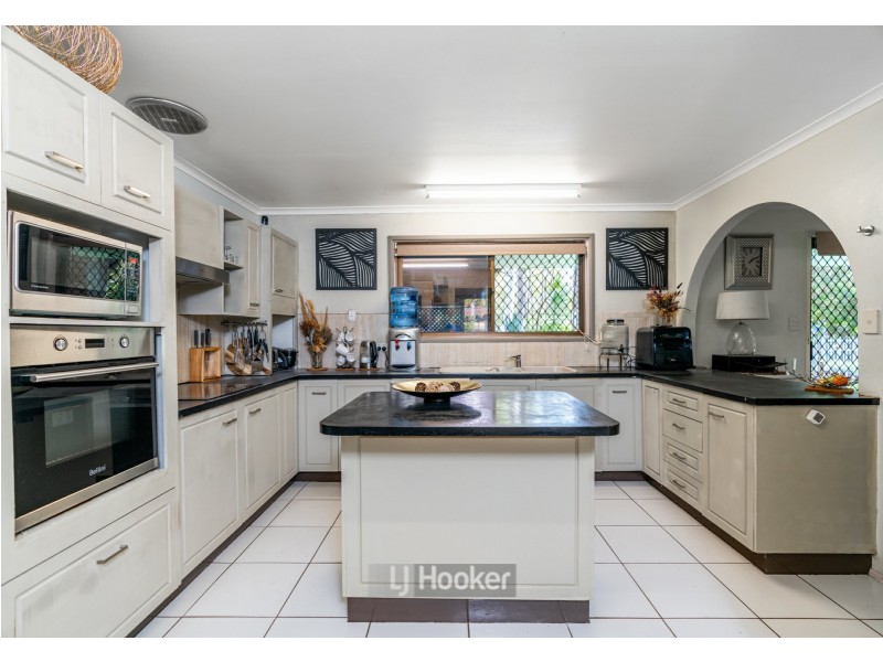 58 Jacaranda Avenue, Boronia Heights QLD 4124