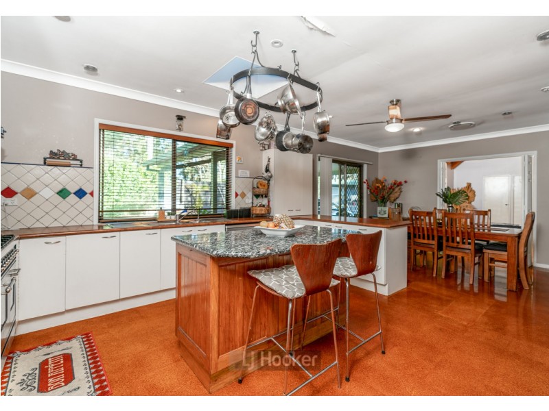 54 Jacaranda Avenue, Boronia Heights QLD 4124