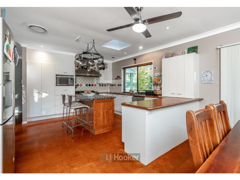 54 Jacaranda Avenue, Boronia Heights QLD 4124