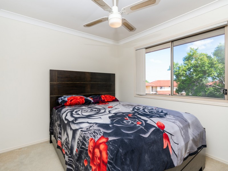 20/20 Young Place, Runcorn QLD 4113