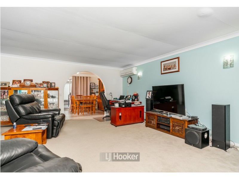 62 Tovey Road, Boronia Heights QLD 4124