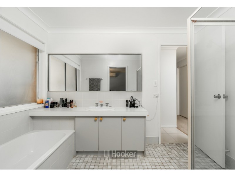 62 Tovey Road, Boronia Heights QLD 4124